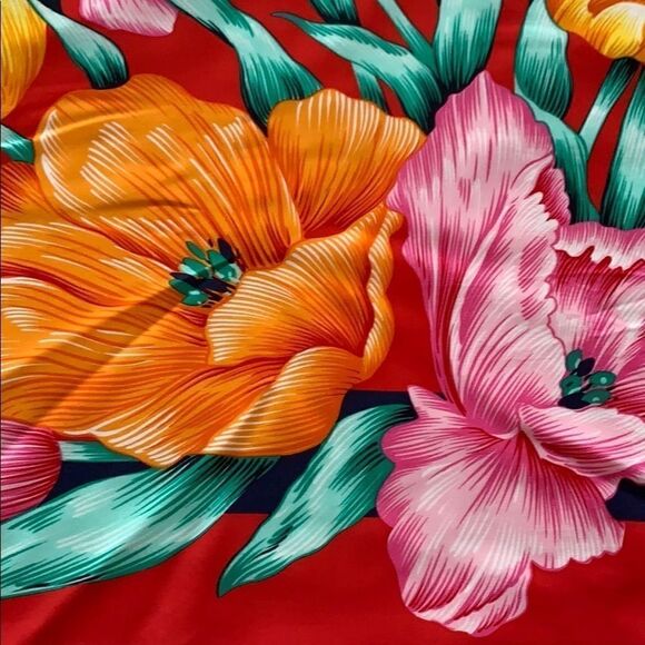 Huge Loris Azzaro floral tulip scarf red-green - Picture 5 of 7